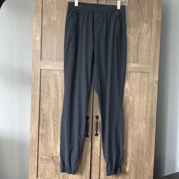lululemon athletica Other - LULULEMON Full Length Zipper Pockets High Rise Joggers Size XS